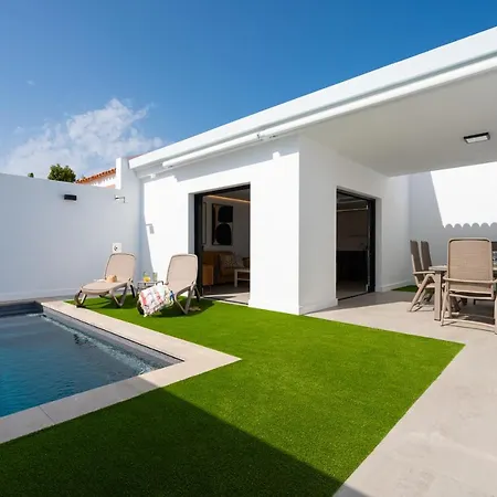 Fully Refurbished House In 2022 - Private Heated Pool - Gran Canaria * San Bartolome de Tirajana (Gran Canaria)