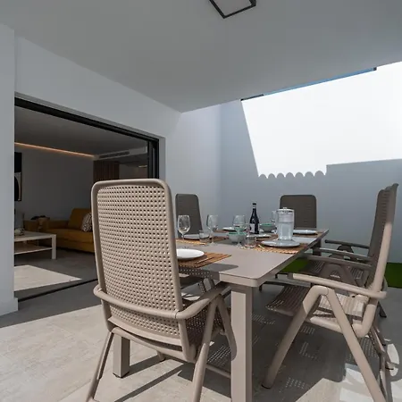 Fully Refurbished House In 2022 - Private Heated Pool - Gran Canaria Holiday home San Bartolome de Tirajana (Gran Canaria)